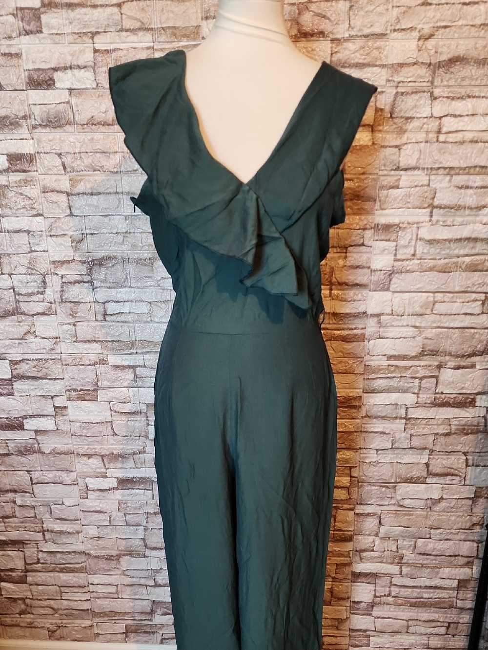 Red Leaf Brand New Elegant Green Ruffle Jumpsiut